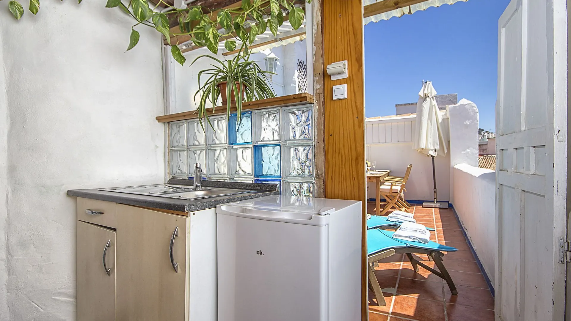 Apartamento Comandante Màlaga 0*,